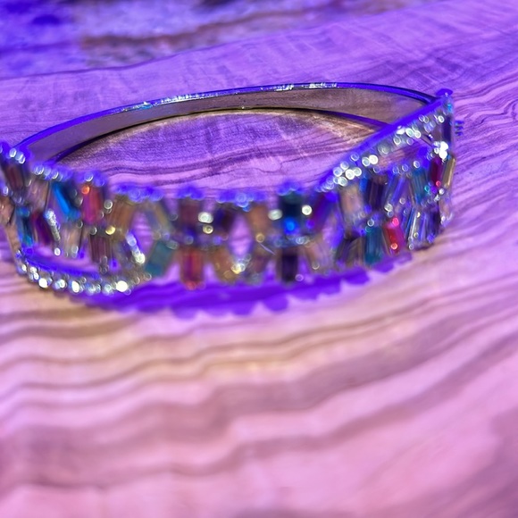 Bracelet, Multi Colored Stone Silver Bracelet, Opens on the side, 3” - Picture 5 of 7